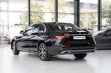 Mercedes-Benz E 300 Lim. Avantgarde*MULTIBEAM*LEDER*NAVI*SHD* - Mercedes-Benz E-Class mit Benzin-Antrieb: Limousine