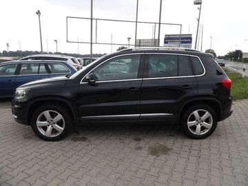Volkswagen Tiguan - 2