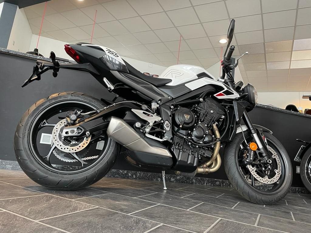 Fahrzeugabbildung Triumph Street Triple 765 R EU5_SOFORT VERFÜGBAR