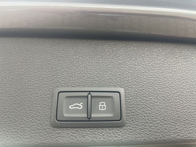 Q2 35 1.5 TFSI S-line+Matrix+elektr.Heckklappe