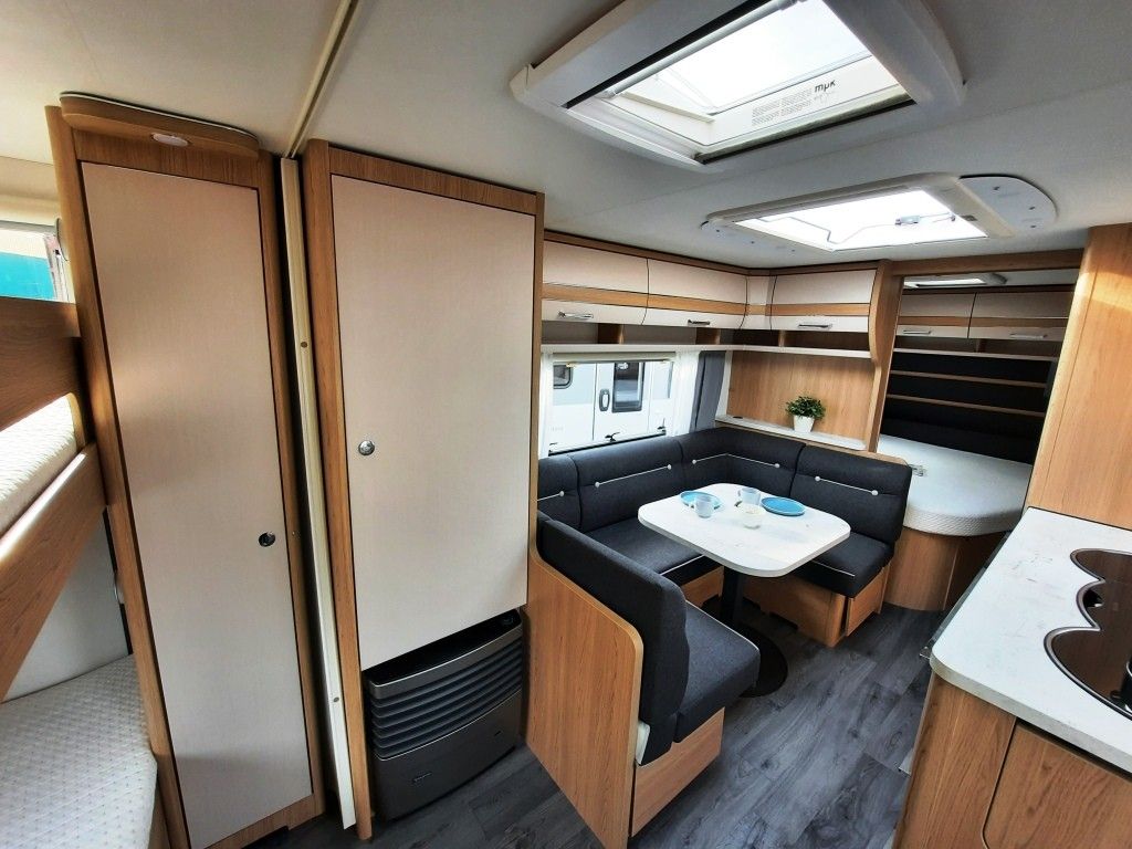 Fahrzeug Übersicht 7 Fahrzeugabbildung LMC Vivo 522 K Sparen Sie 4.650,- €