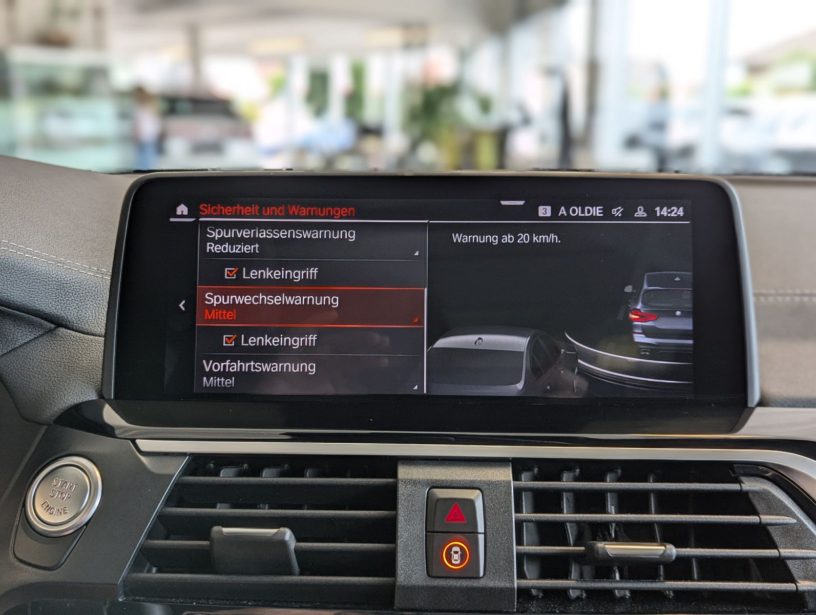 BMW X3 xD 30 d M-Sport Pano HUD ACC Harman H/K AHK - Image 32