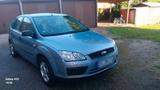 Ford ich verkaufe hier ein Auto FORD - Ford Focus mit Benzin-Antrieb: Kleinwagen, Automatik