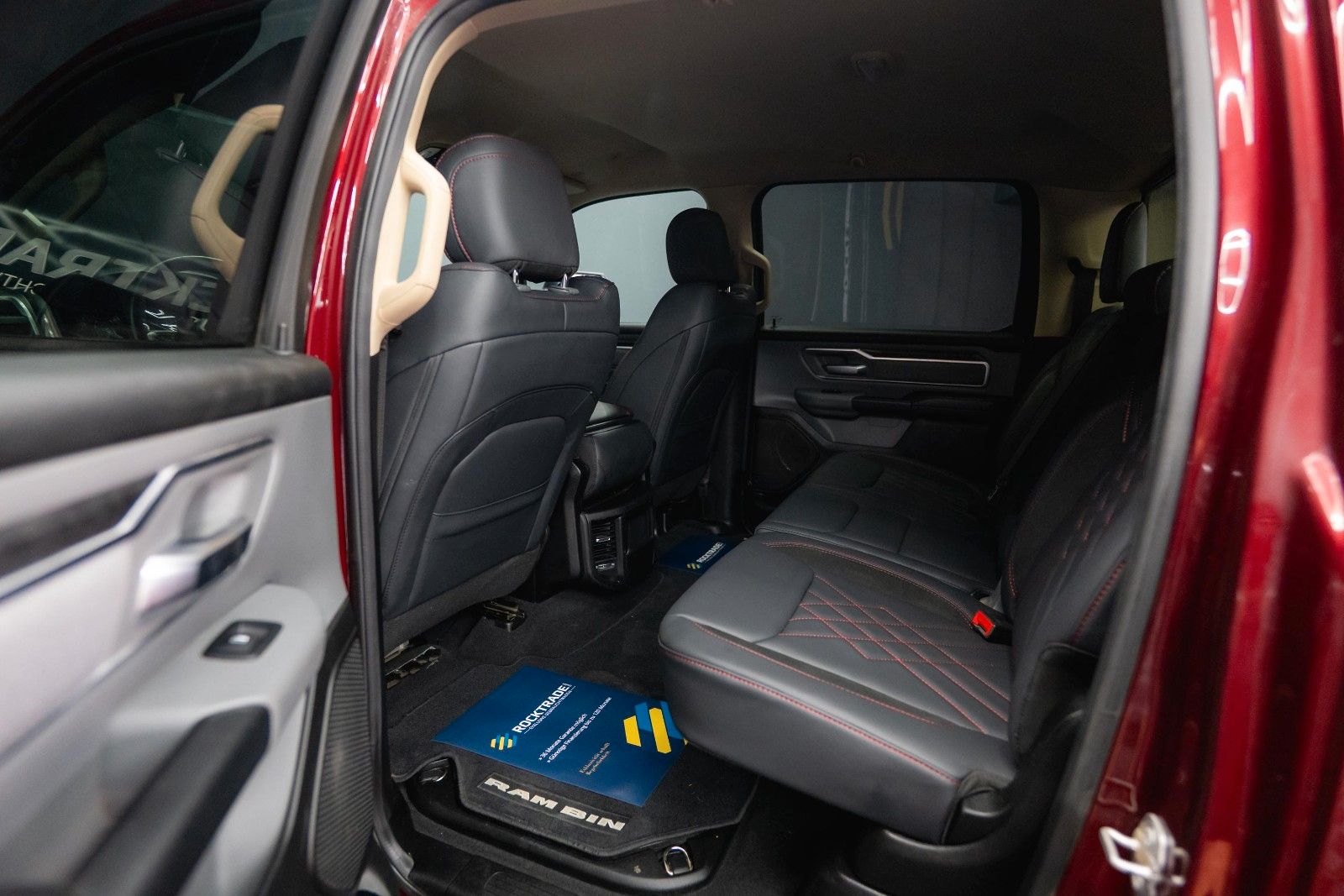 Fahrzeugabbildung Dodge RAM 5.7 V8 HEMI 4x4 OFFROAD Night Limited 19%