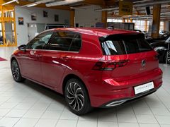 VW Golf VIII|SHZ|LHZ|LED|AHK|Massage|Kamera|Navi