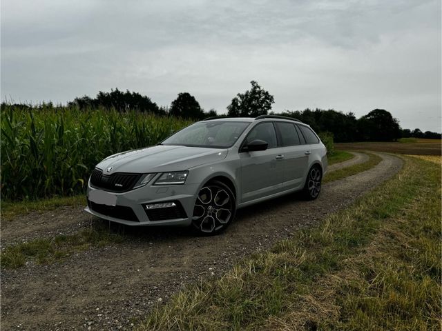 Skoda Octavia VRs Combi 2.0 TSI RS 245 DSG...