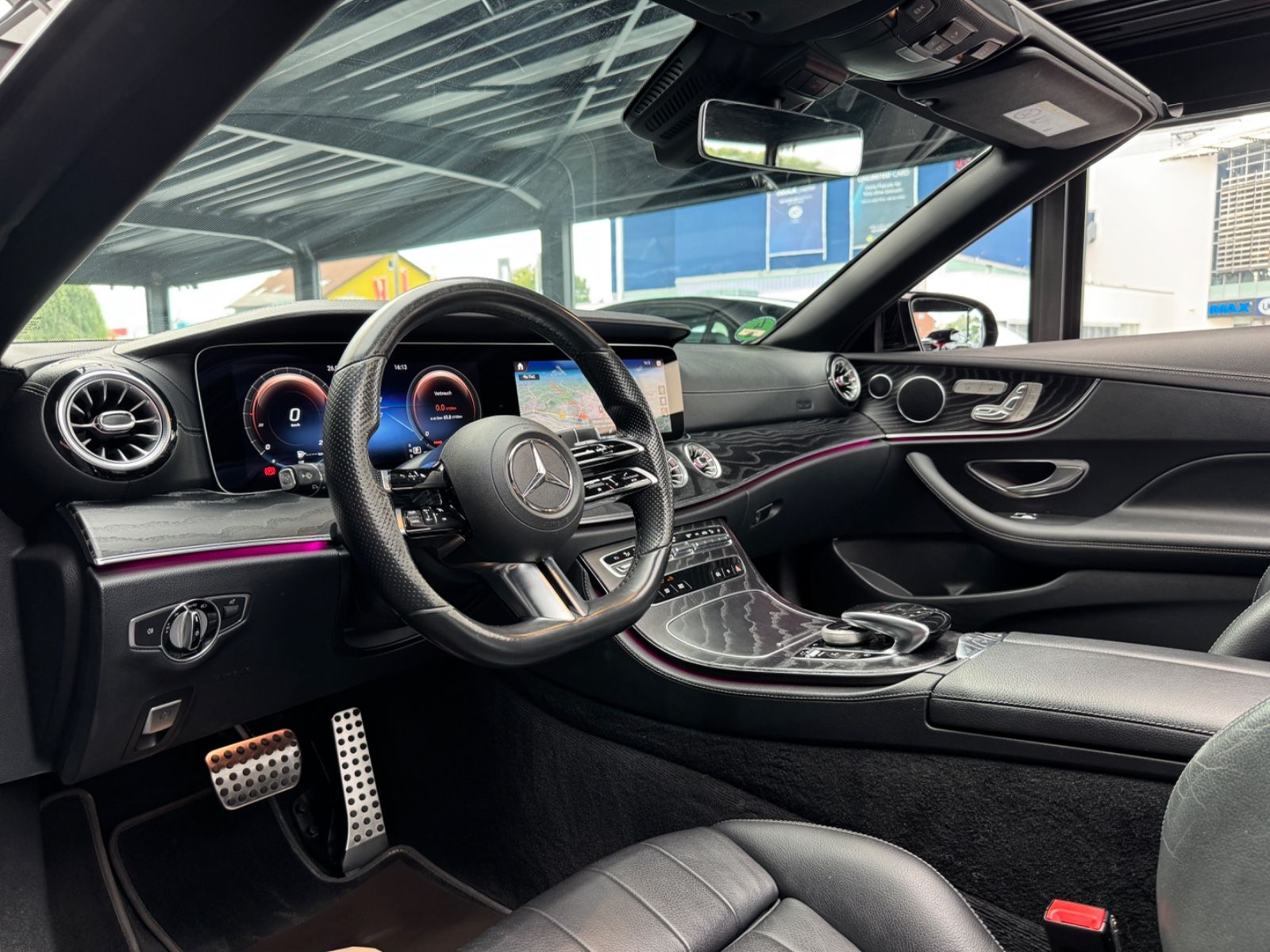 Mercedes-Benz E 200 Cabrio AMG LINE MEMORY WIDES NIGHT LED foto 2