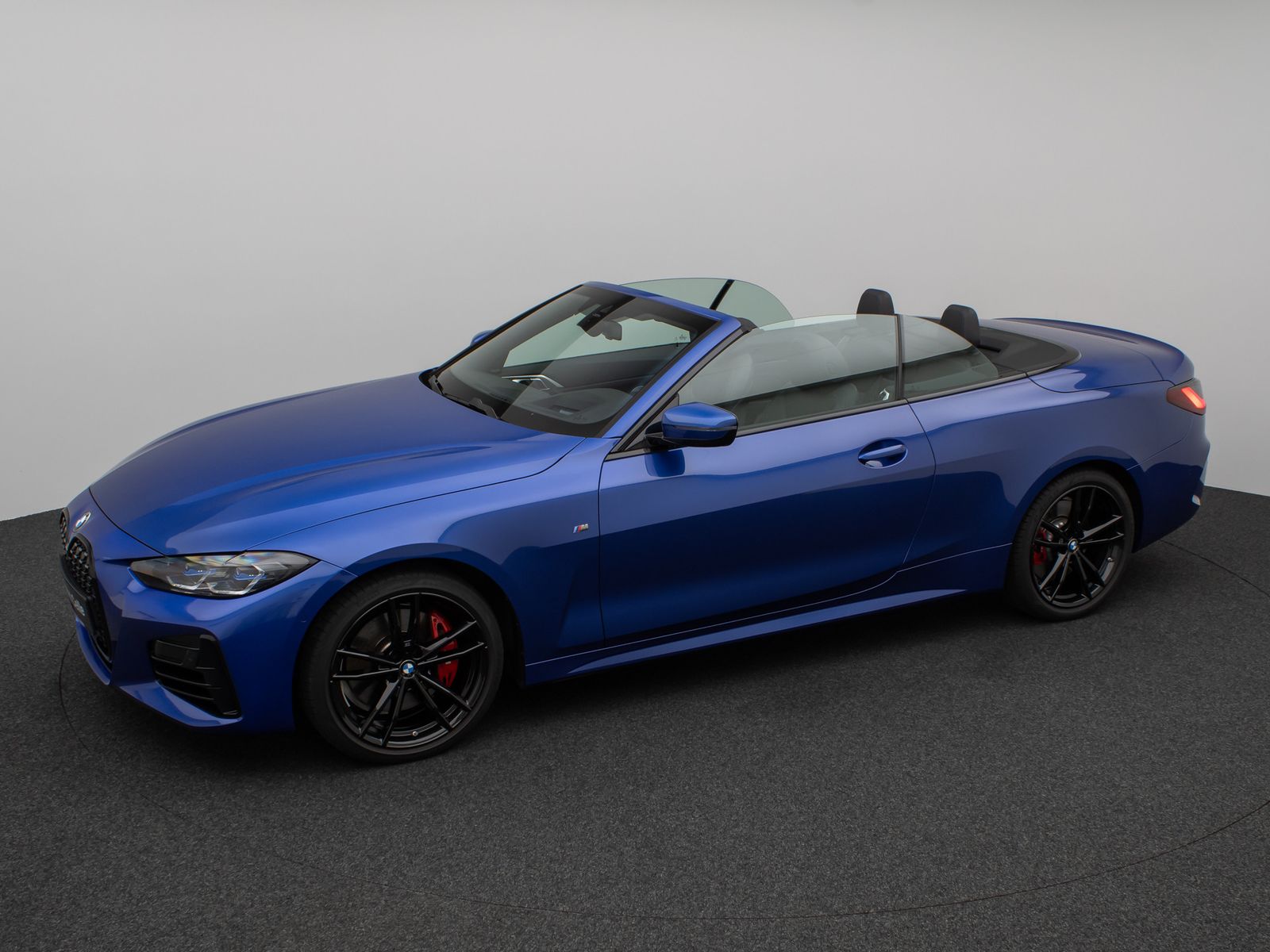 Fahrzeugabbildung BMW M440i xD Laser Kamera HUD DAB H/K Komfort 19Zoll