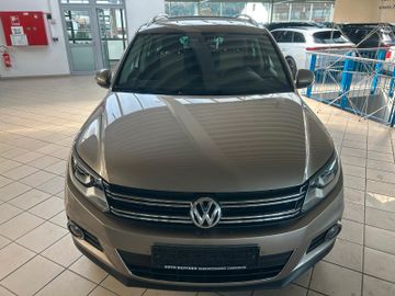 Volkswagen Tiguan - 3