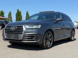 Audi SQ7 4.0 TDI quattro/PANO/360.KAMERA/HEAD UP - Audi SQ7 in Berlin