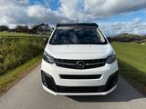 Opel Crosscamp Automatik | AHK | SHZ | 8-fach bereift - Opel Zafira Life von privat