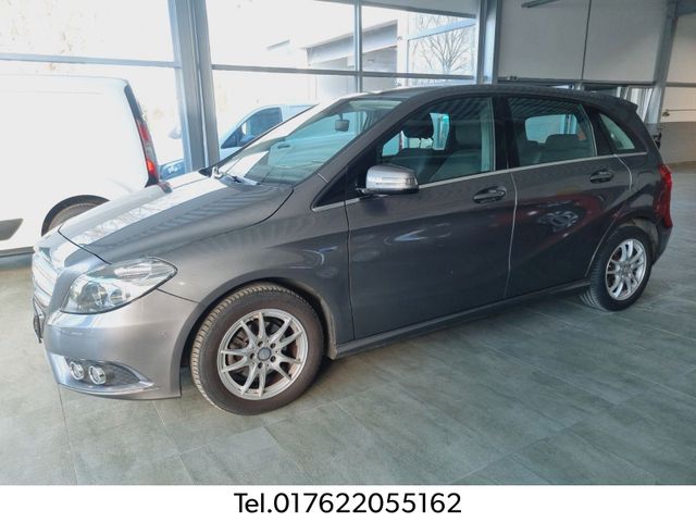 Mercedes-Benz B 180 CDI , PDC, NAVI