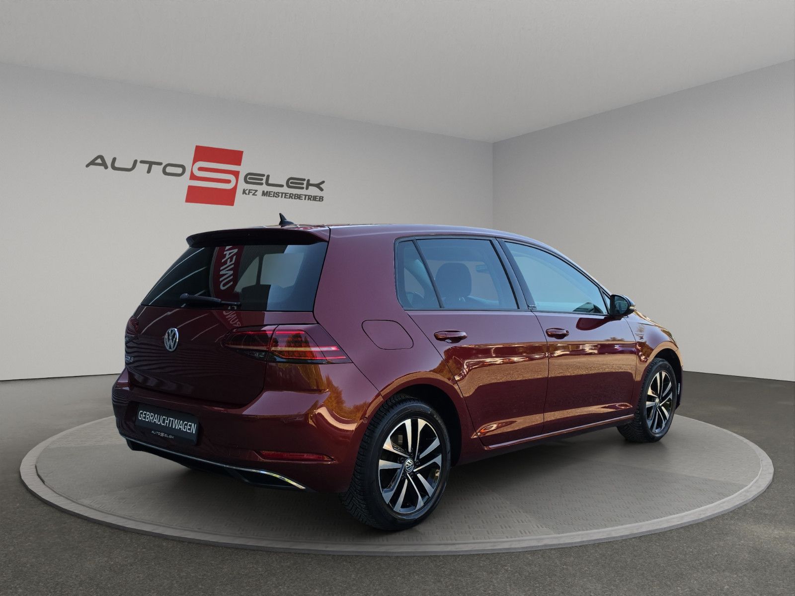 Fahrzeugabbildung Volkswagen Golf VII IQ.DRIVE Start-Stopp AUTOMATIK NAVI