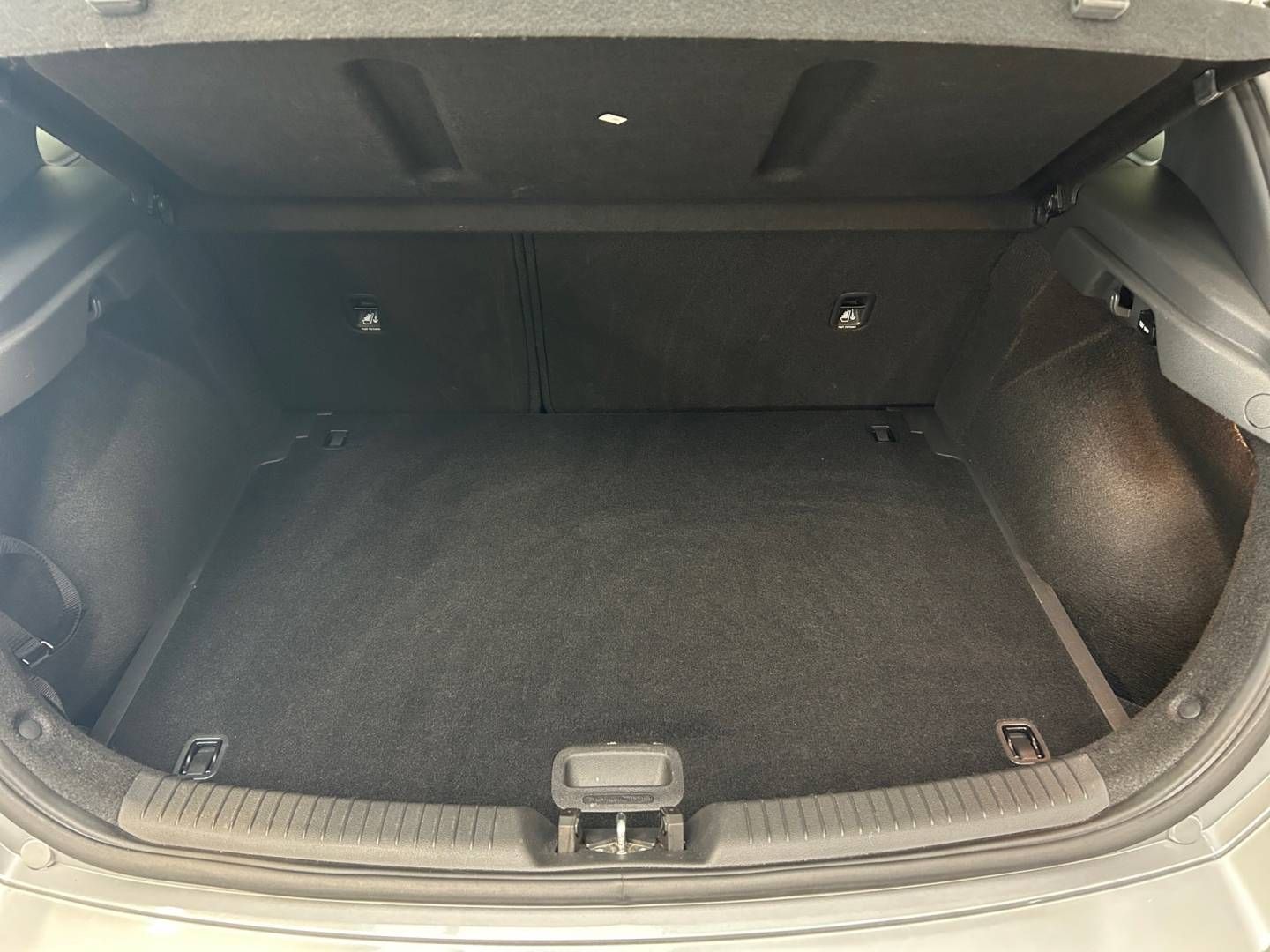 Fahrzeugabbildung Hyundai i30 FL 5-Türer 1.0 Benzin Turbo M/T Edition 30