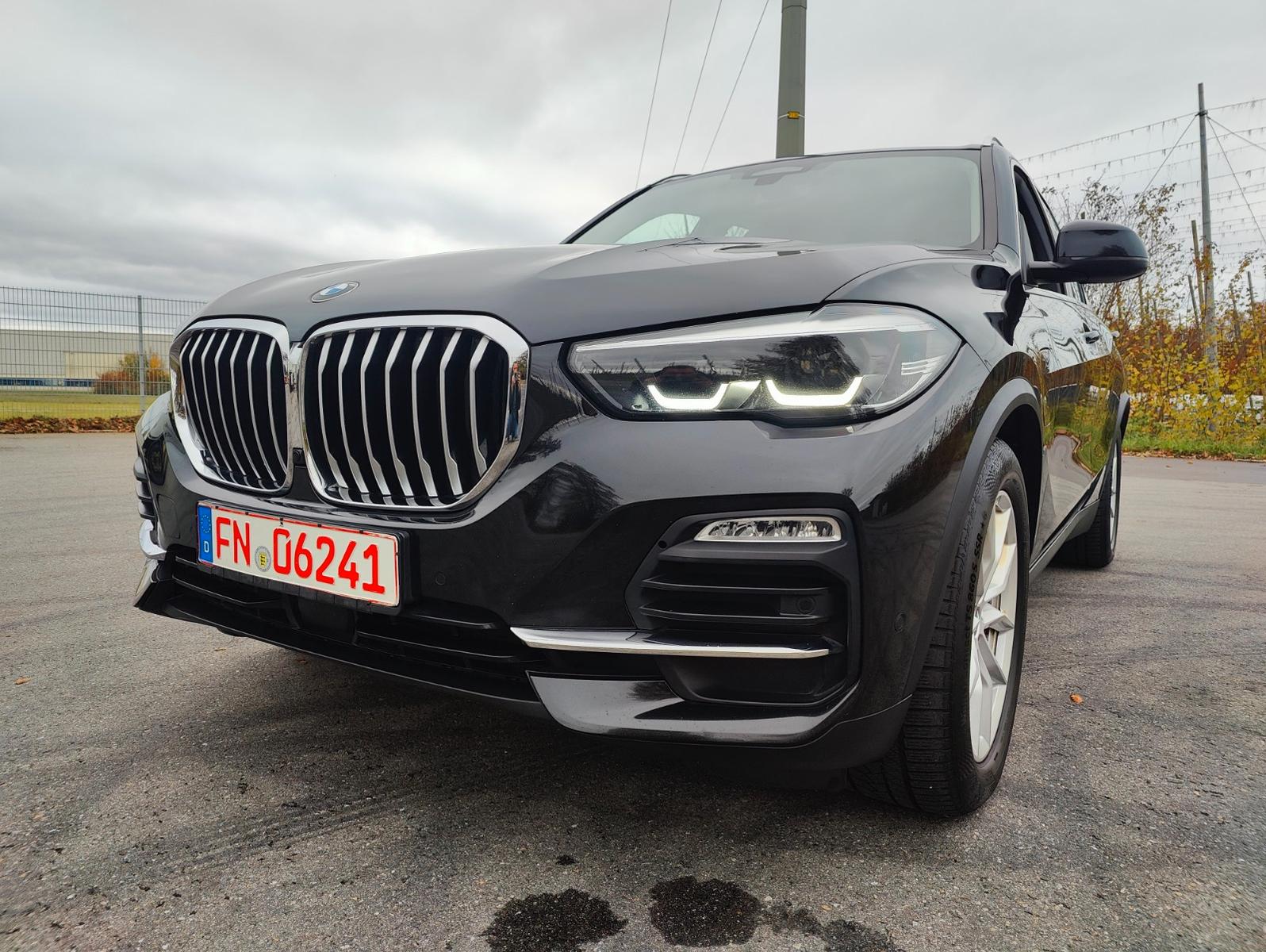 BMW X5 Baureihe X5 xDrive 45 e / PLUG-IN / 290kw