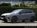 BMW M135 1-serie xDrive | Frozen Pure Grey | Panoram - BMW M135: Kleinwagen