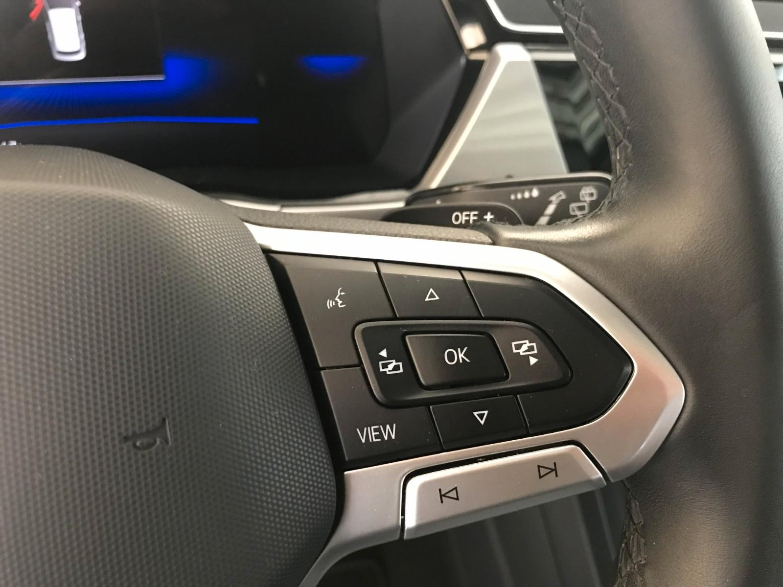 Volkswagen Touran 2.0 TDI SCR DSG STANDHEIZUNG PANO, миниатюра 21