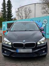 BMW Heute Angebot BMW 218i GT SportLine-1.Hand... - BMW 218 Gran Tourer aus 2015