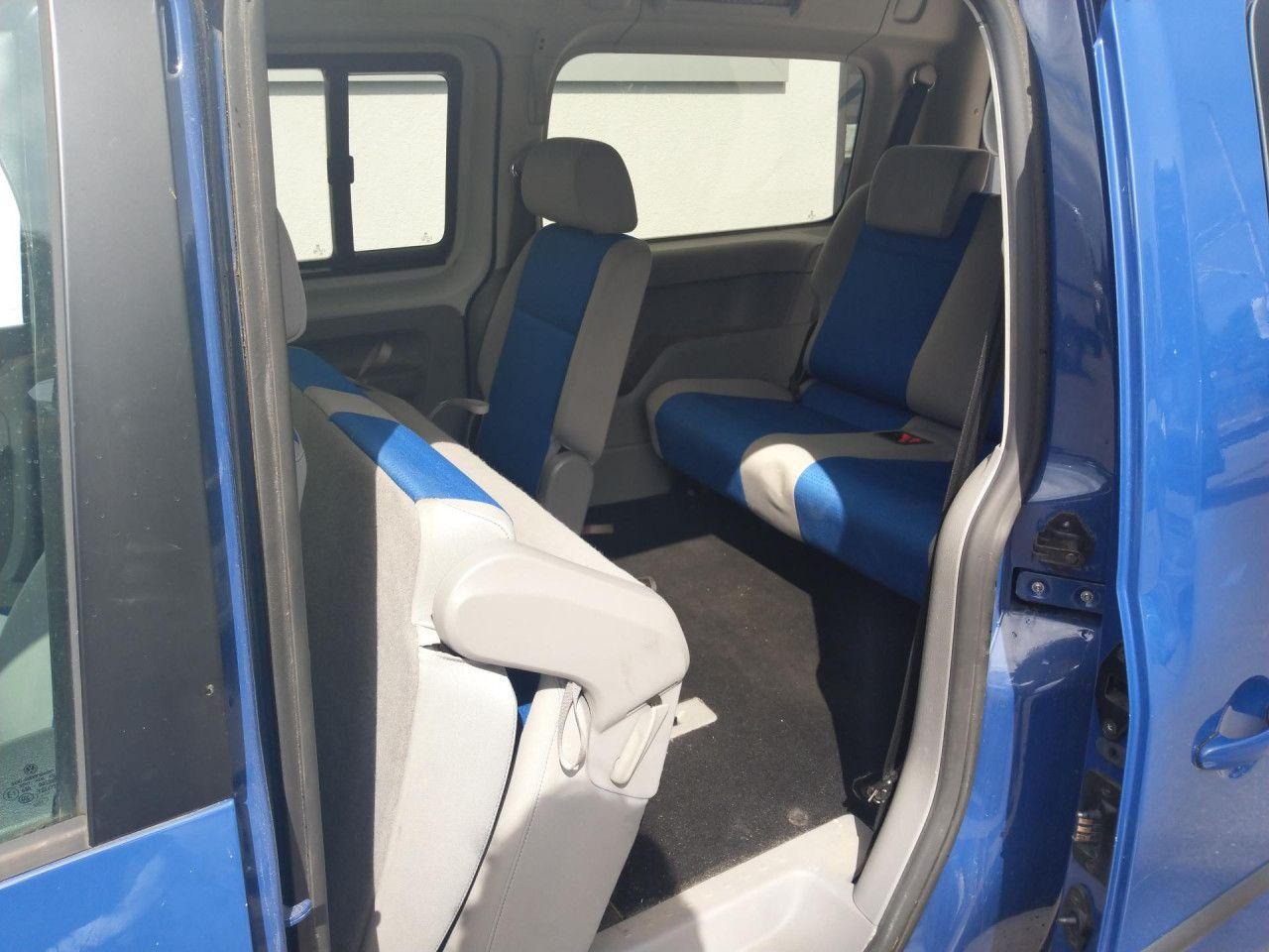 Volkswagen Caddy Maxi Life 1,6 AHK 7-Sitzer Tempomat