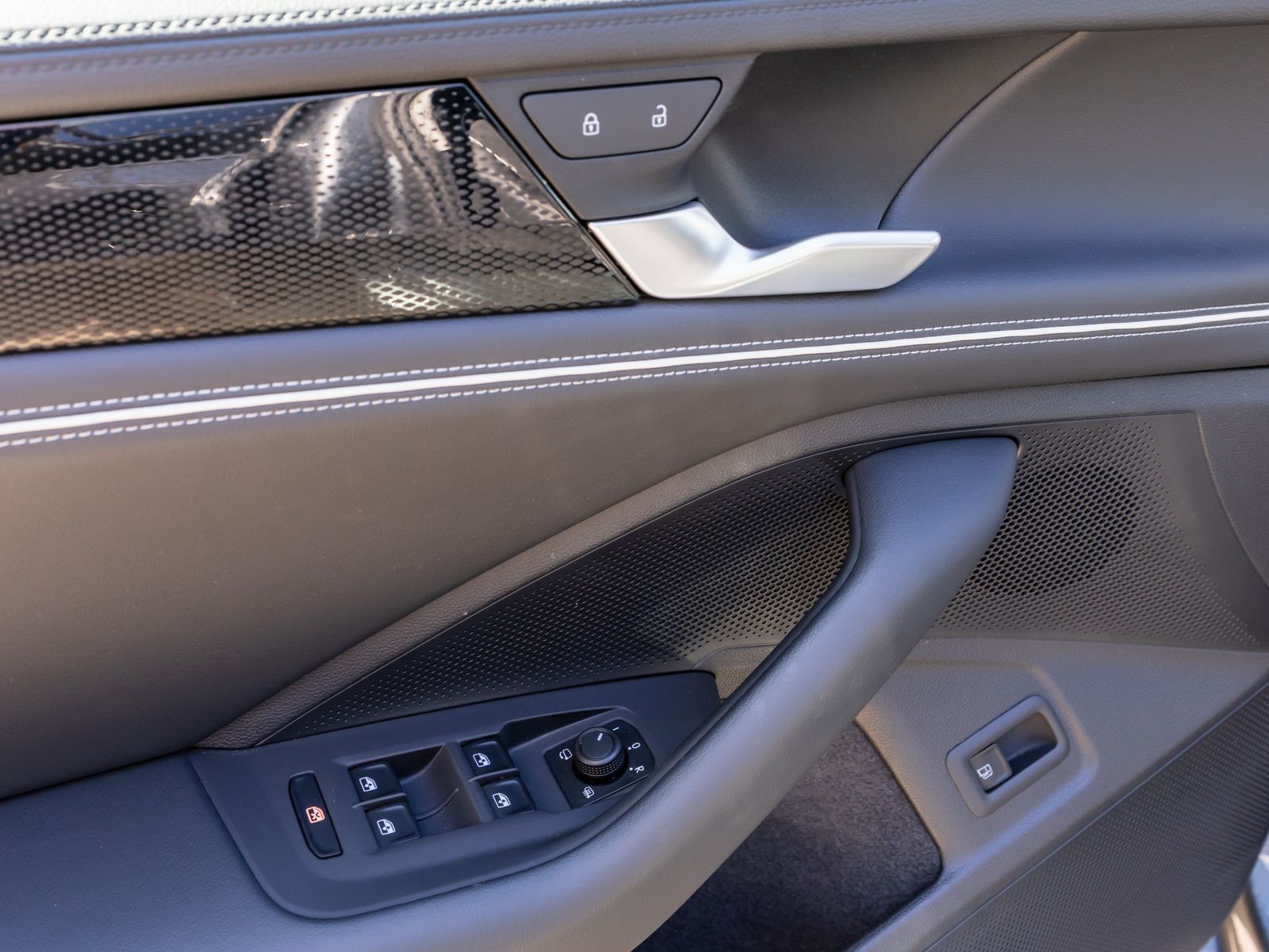 Volkswagen Passat - Bild 11