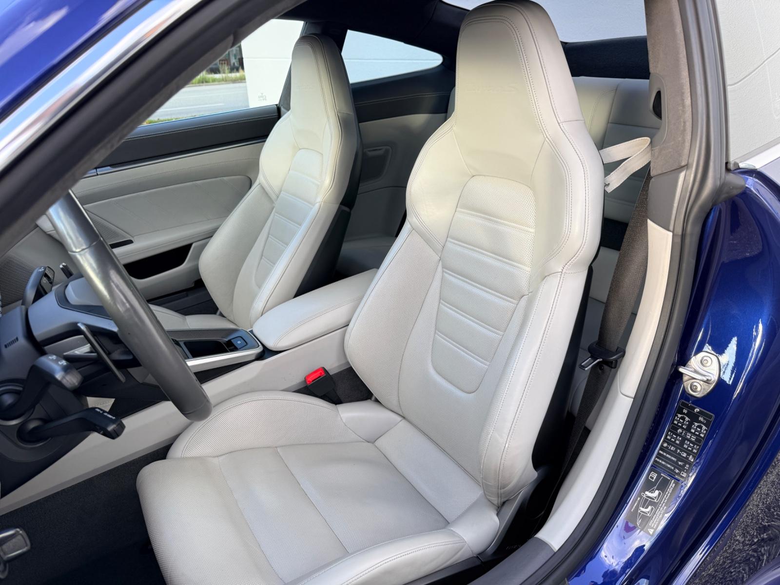 Porsche 992 Turbo S Coupé Aero Exclusive PPF Approved