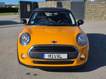 MINI One First - 2