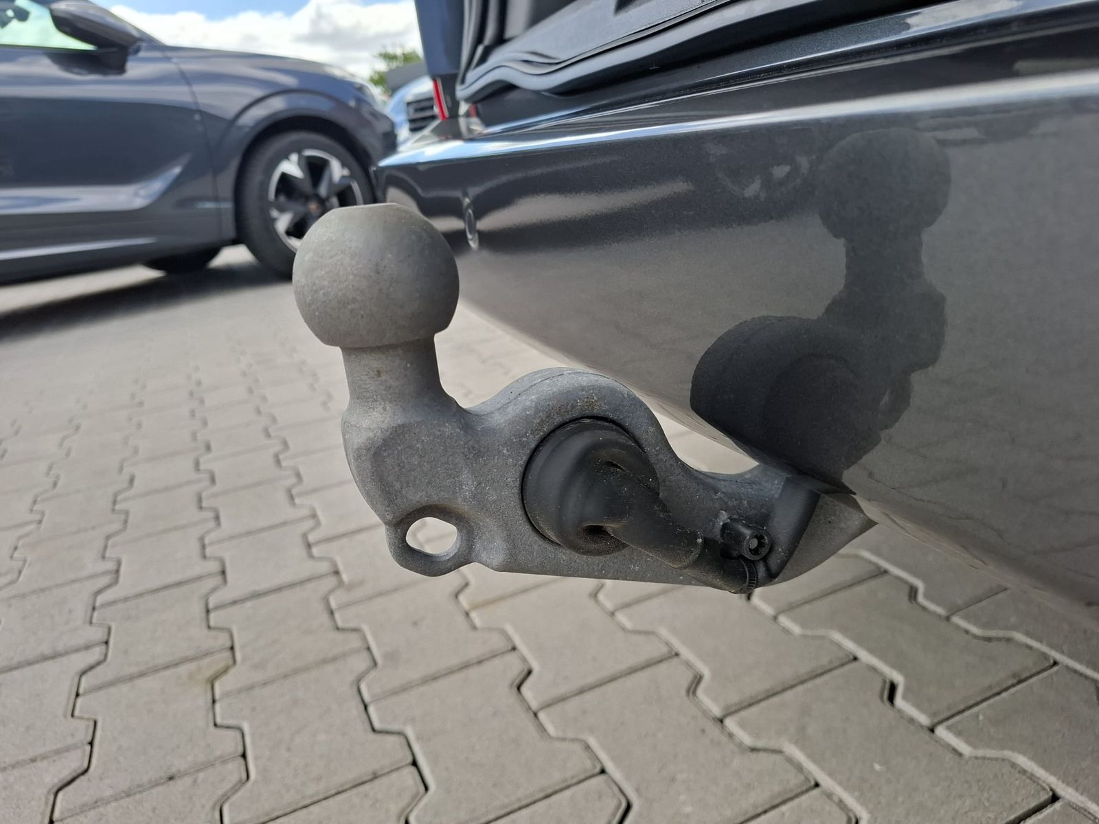 Fahrzeugabbildung Ford Tourneo Custom L1 Titanium X MATRIX*STANDH.*AHK