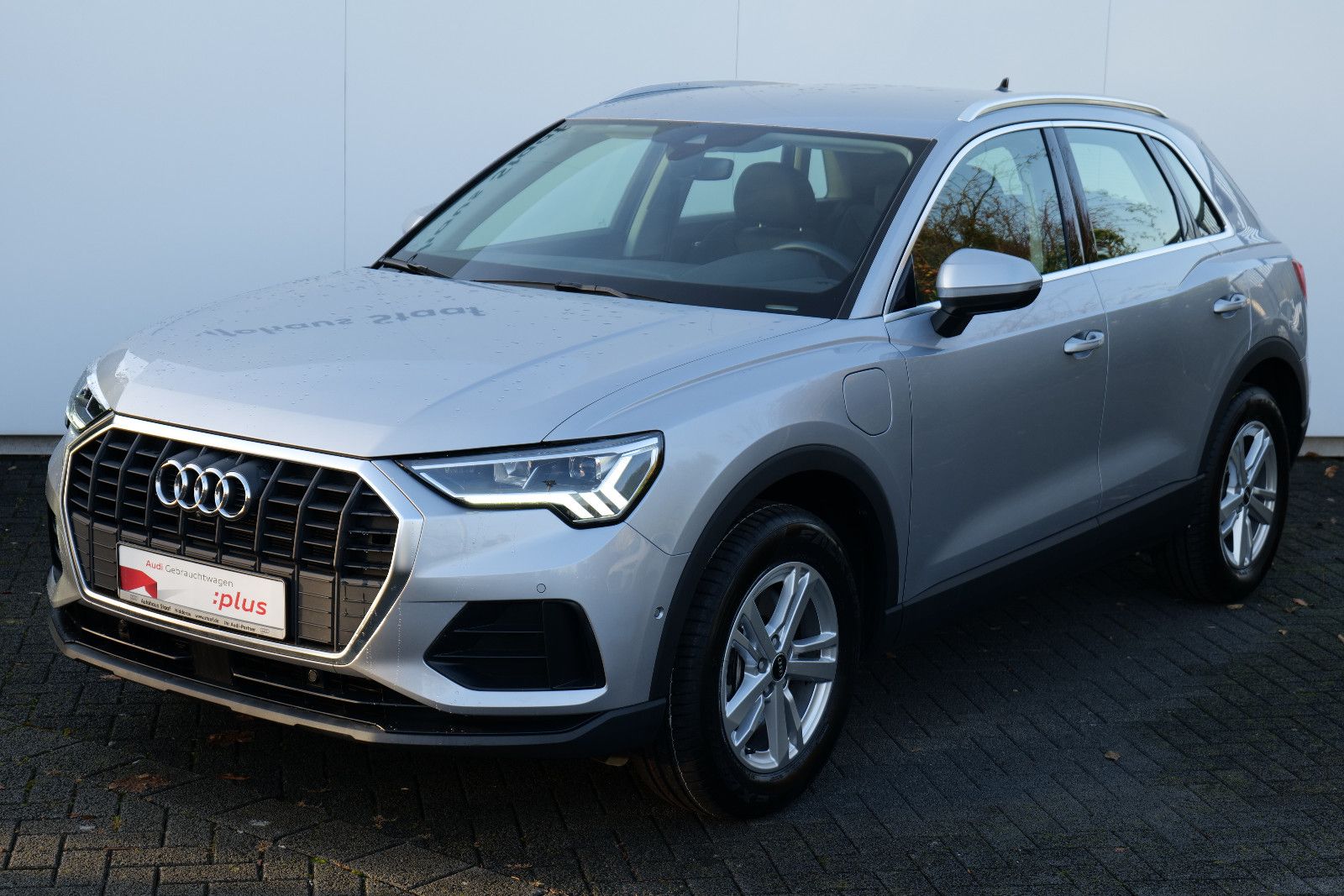 Audi Q3 TFSI e 45 TFSI e 180(245) kW(PS) S tronic foto 7