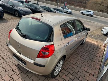 Bild 6 Renault Clio III Edition Dynamique