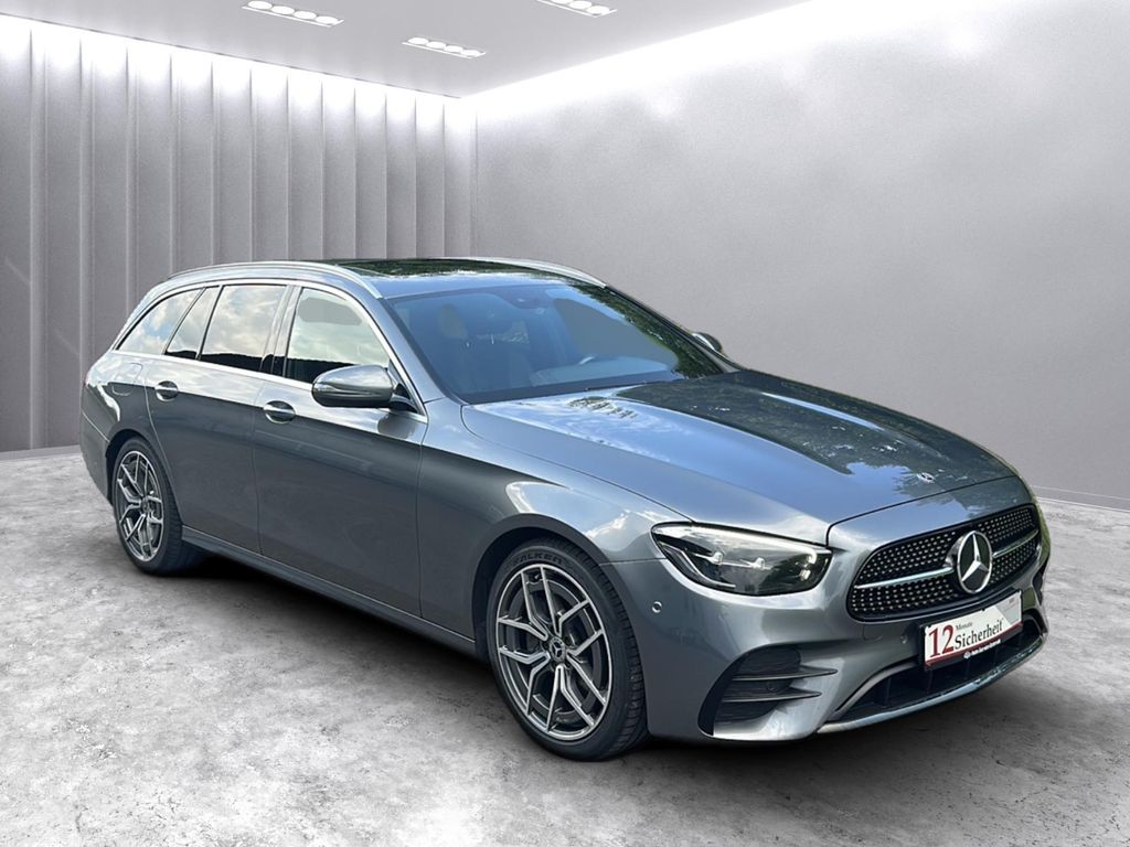 Image of Mercedes-Benz E 220