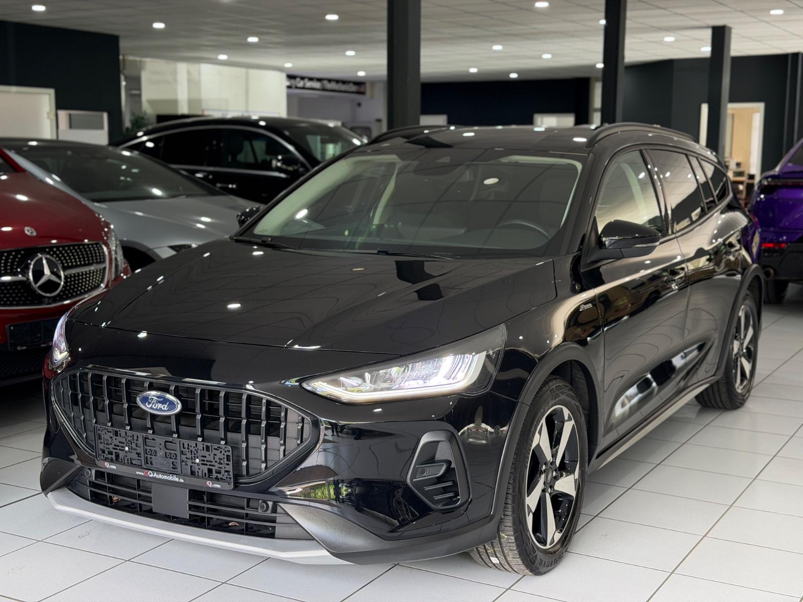 Ford Focus Turnier Active X*ACC*AHK*KAMERA*LED*CARPLY