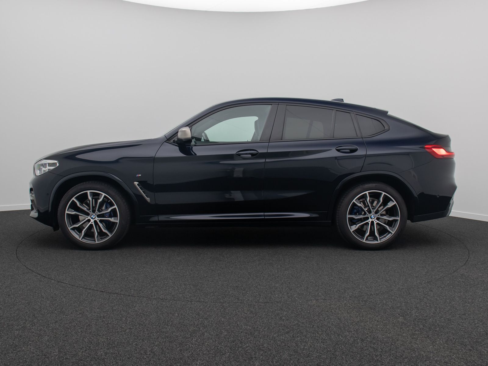 Fahrzeugabbildung BMW X4 M40i Kamera DAB HUD Memory Komfort H/K 20Zoll
