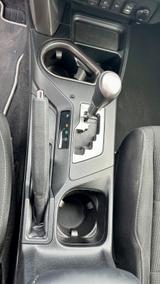 Toyota RAV 4 2,5 liter iHybrit 4x2 WENIG Kilometer - Toyota RAV 4 von privat