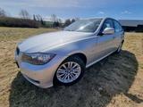 BMW 320i - - BMW 320 aus 2009: 320i