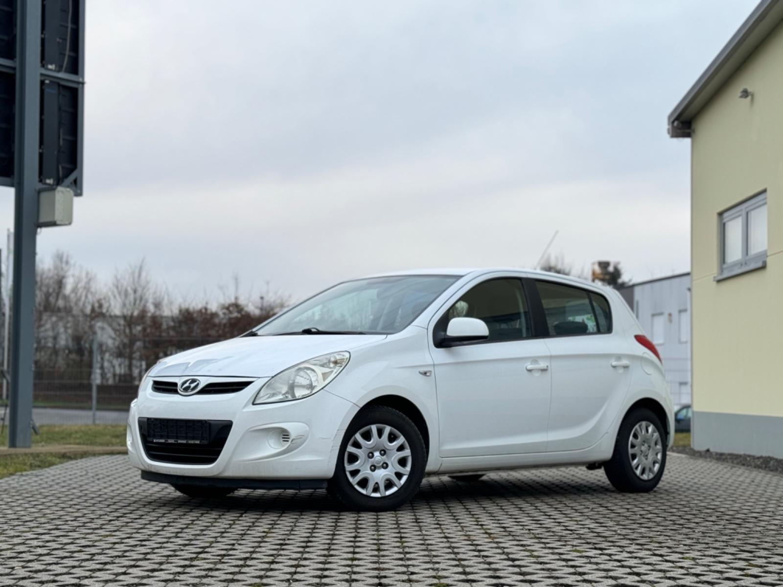 Hyundai i20 Edition +*KLIMA*E-PAKET*AUX*TÜV NEU*