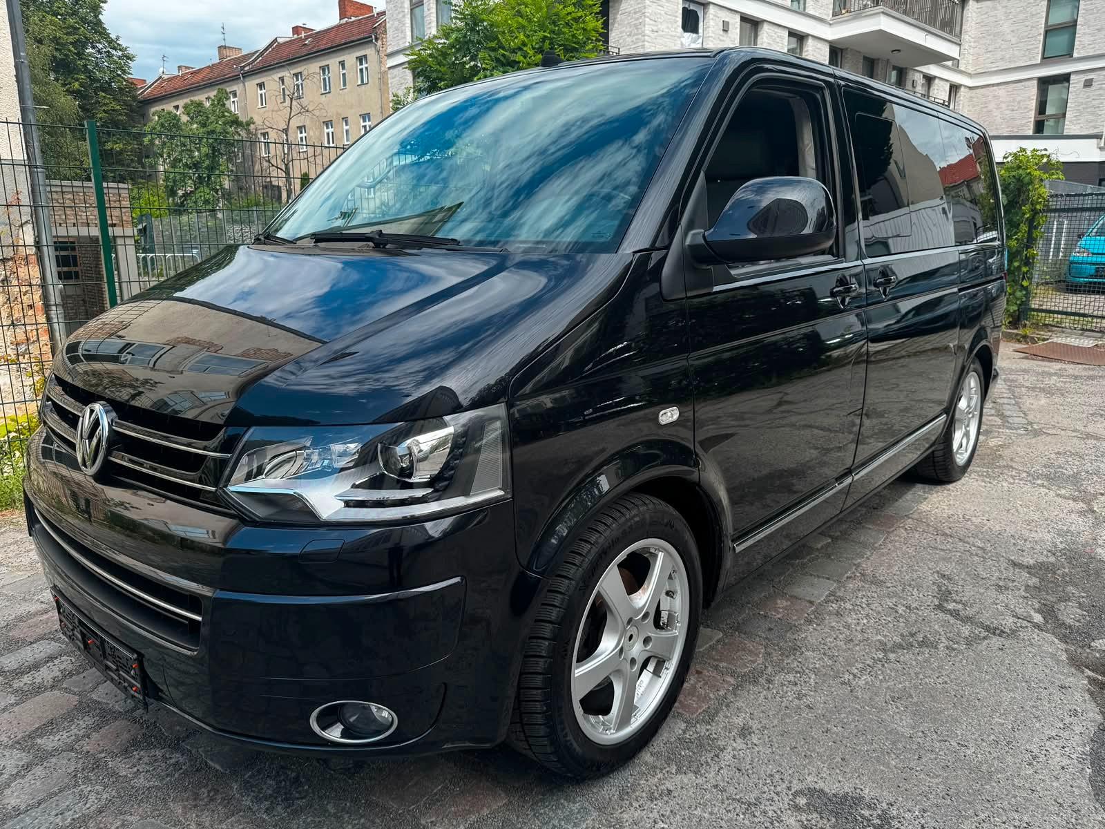 VOLKSWAGEN T5 MULTIVAN 2.5 TDI 174ch HIGHLINE BVM Toit ouvrant Sièges chauffants cuir