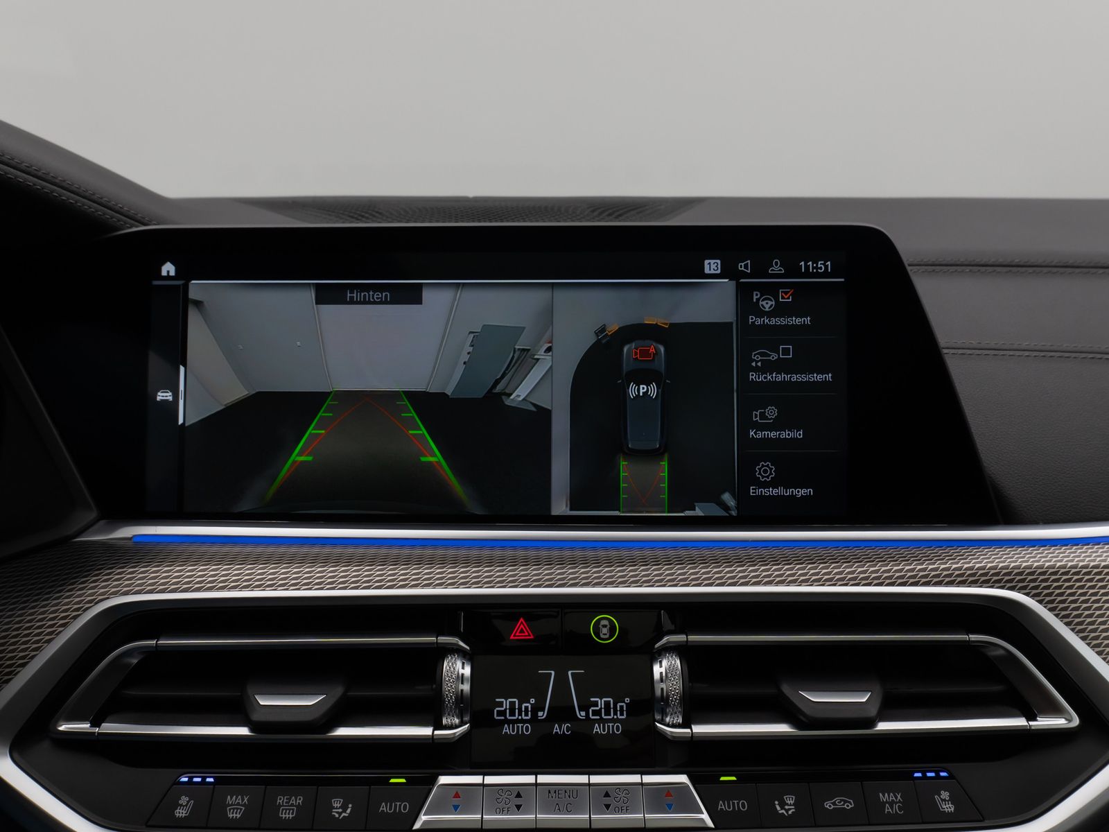 Fahrzeugabbildung BMW X5 M50i Panoram 360°HUD DAB HiFi Massage AHK 22"