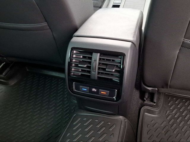 PASSAT VARIANT GTE 1.4 TSI IQ.LIGHT+CAM+DYNAUDIO