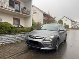 Hyundai I30 - Hyundai i30 aus 2012 mit Diesel-Antrieb: Kombi