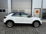 Volkswagen T-Roc Life 1,5 TSI OPF DSG AHK - VW Gebrauchtwagen