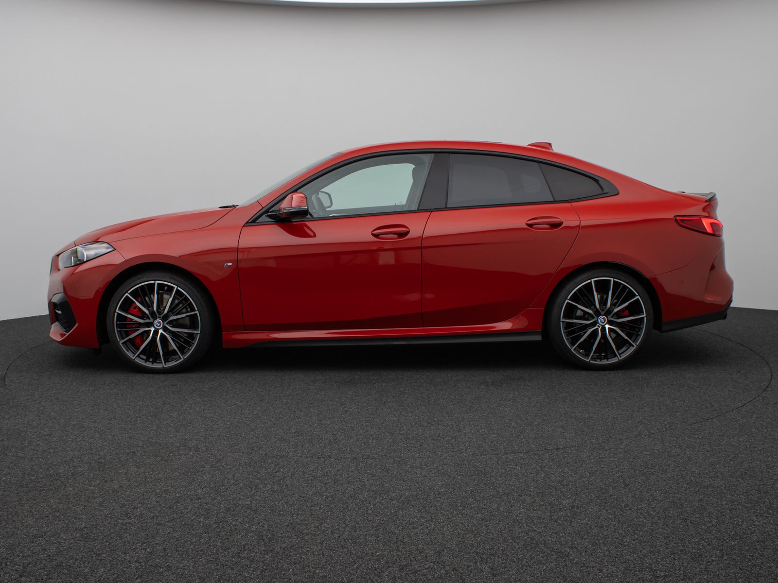 Fahrzeugabbildung BMW 220i Gran Coupé xDr M Sport Panorama Kamera H/K
