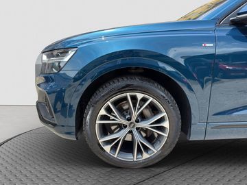 Audi Q8 - 8
