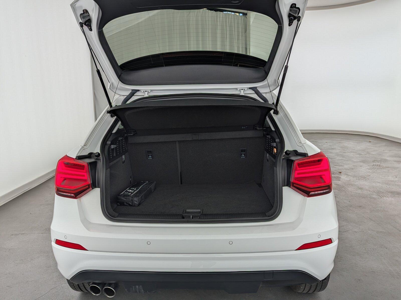 Audi Q2 1.4 TFSI sport LED+PDC+RADIO+Klima/MF-Lenkrad