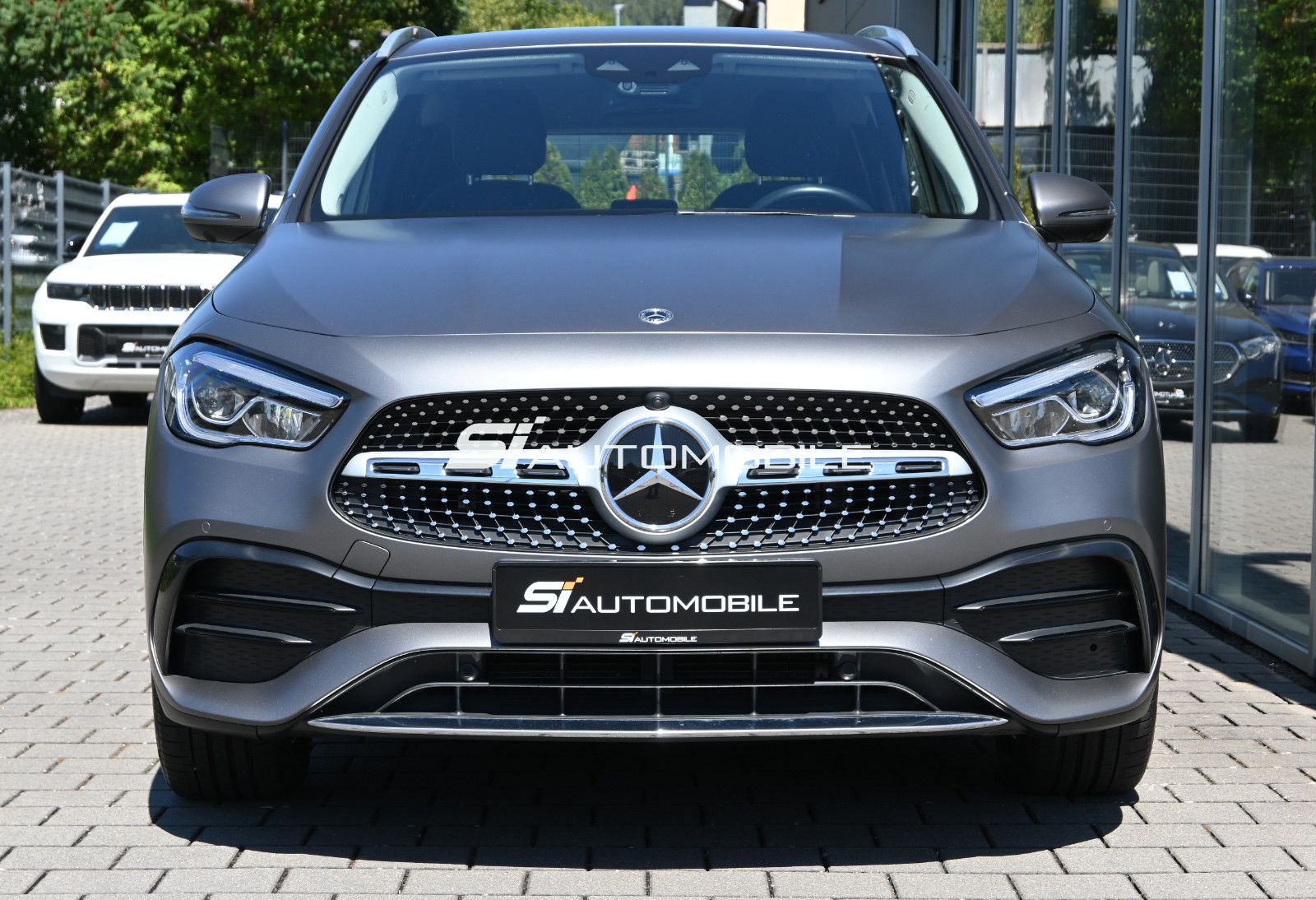 Fahrzeugabbildung Mercedes-Benz GLA 220 d 4M. AMG °ACC°AHK°STHZG°360°8x19-ZOLL°