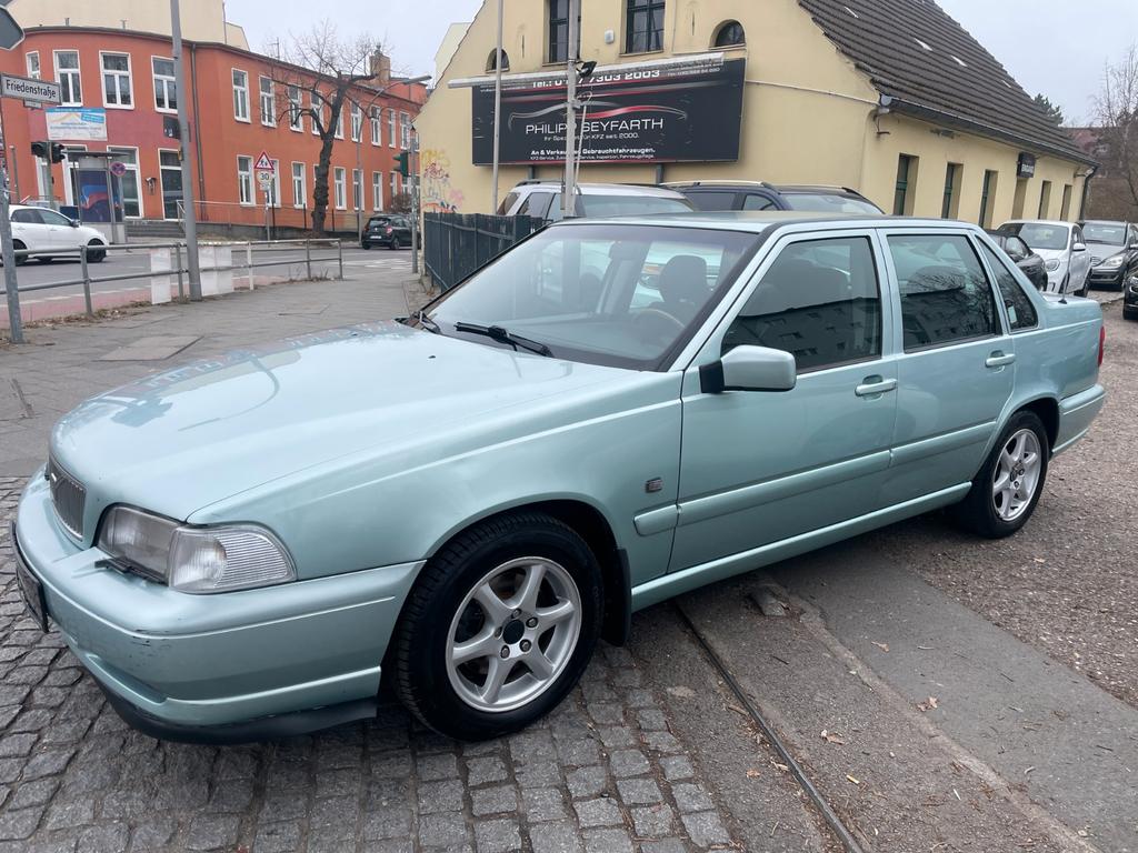 Volvo S70