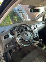 Volkswagen Golf Sportsvan 1.2 TSI LOUNGE BMT LOUNGE - Volkswagen Golf Sportsvan LOUNGE mit Benzin-Antrieb