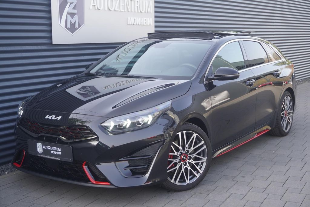 2024 Kia pro cee'd / ProCeed