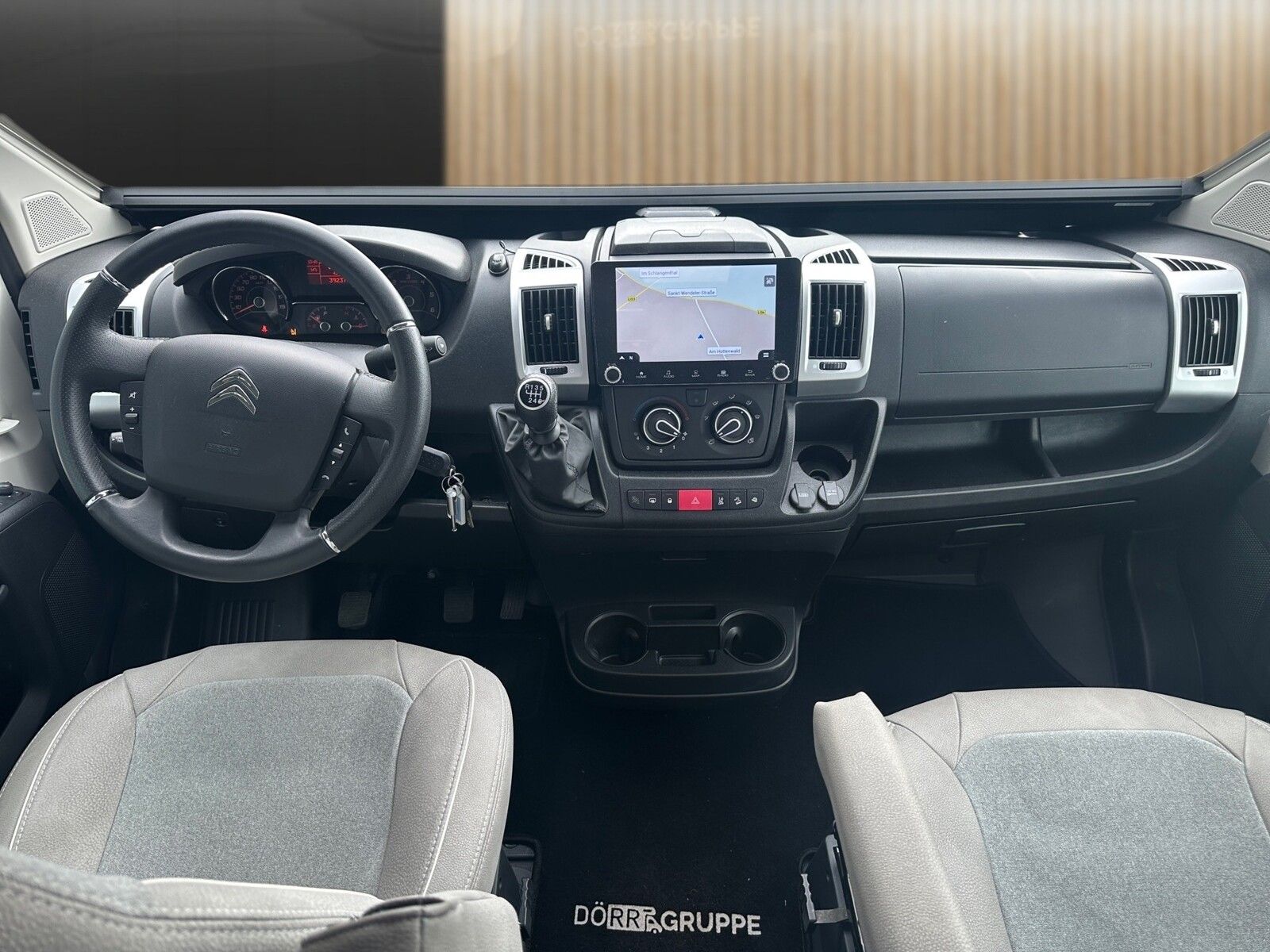 Fahrzeugabbildung Pössl Summit Shine 600 L Citroen 140 PS Markise,AHK,RK