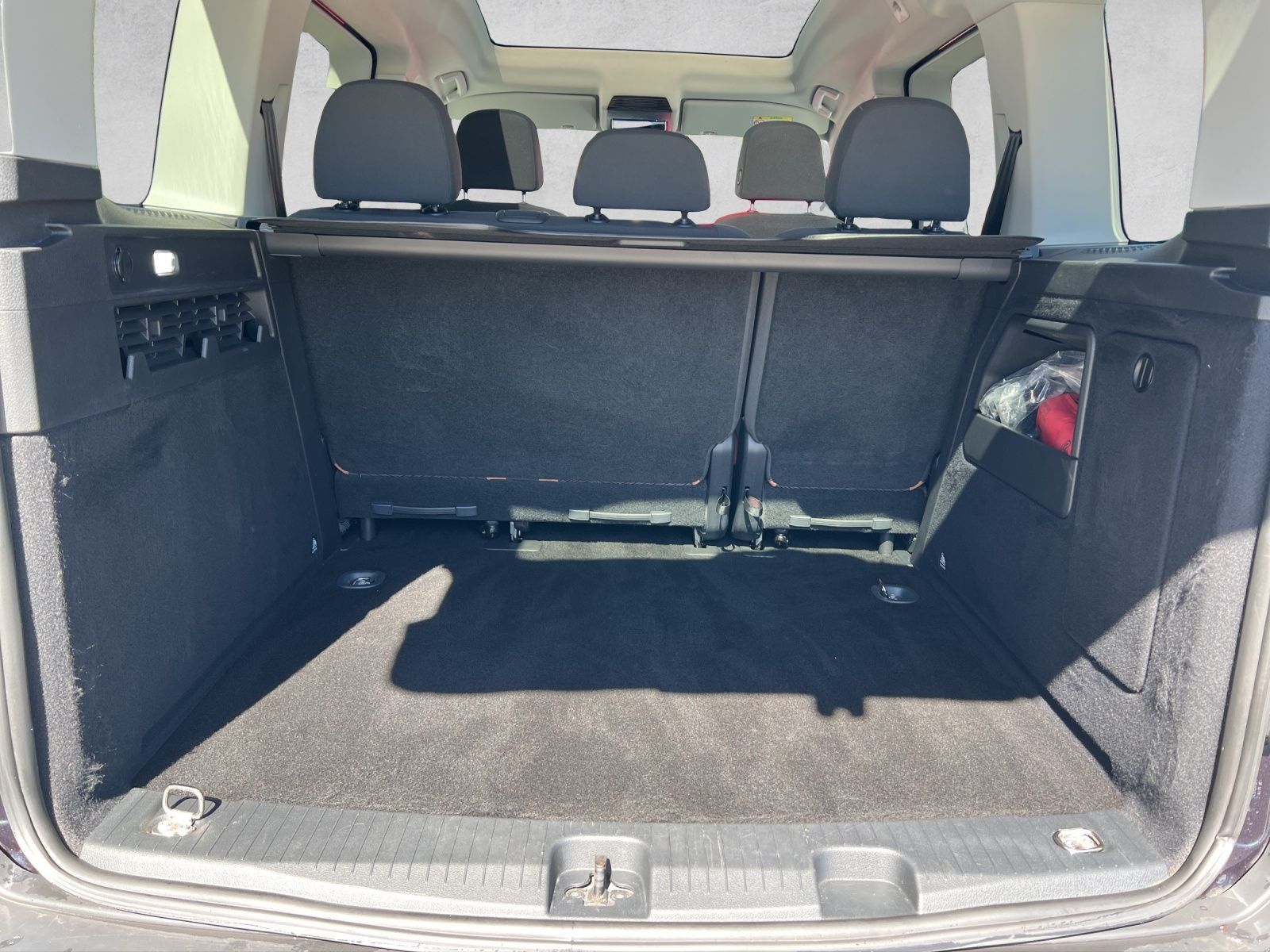 Caddy PanAmericana 1.5 TSI AHK*Navi*Pano**GRA