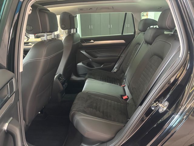 Passat Variant 4Motion 2.0 TDI*Navi*APP*AHK*Pano